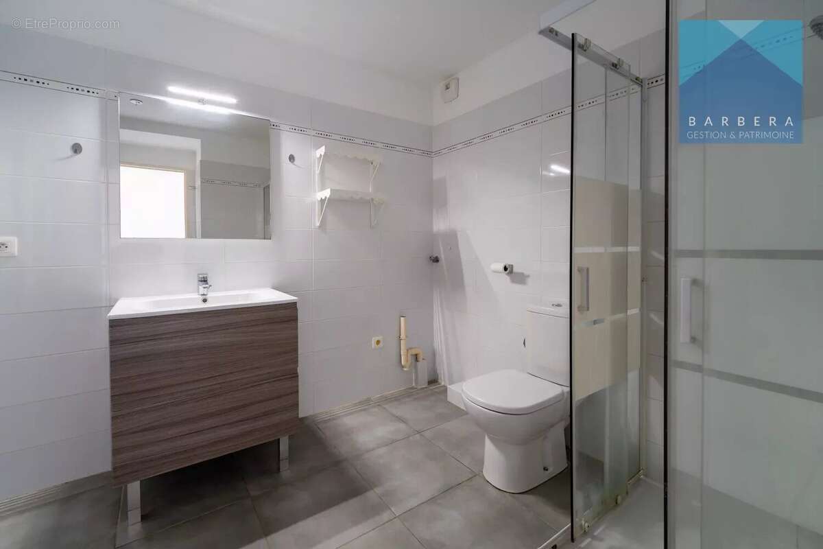 Appartement à VILLENEUVE-LOUBET