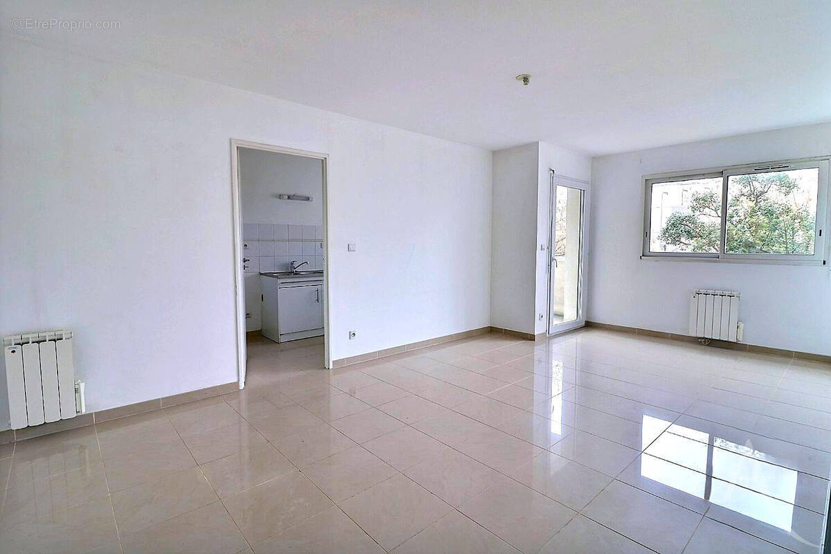 Appartement à VILLENAVE-D'ORNON
