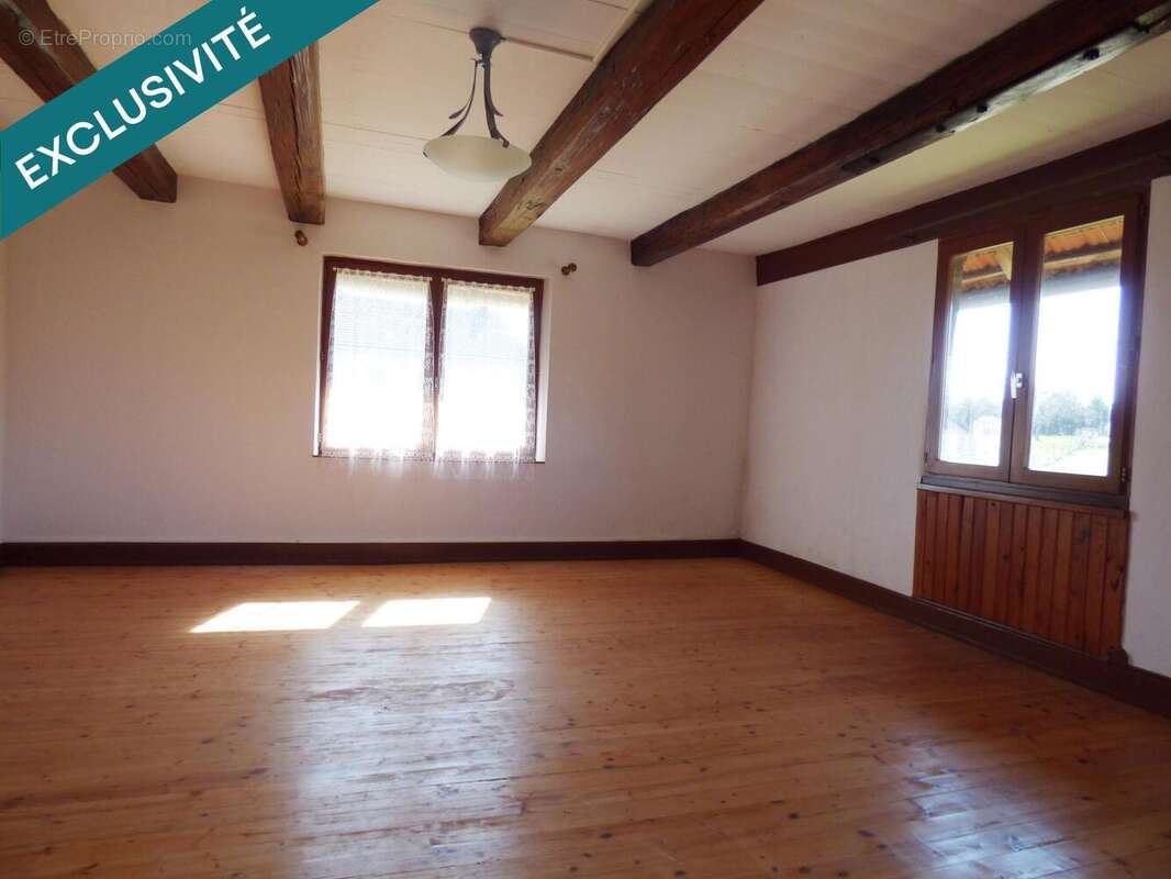 Photo 3 - Maison à CHAVANNES-LES-GRANDS