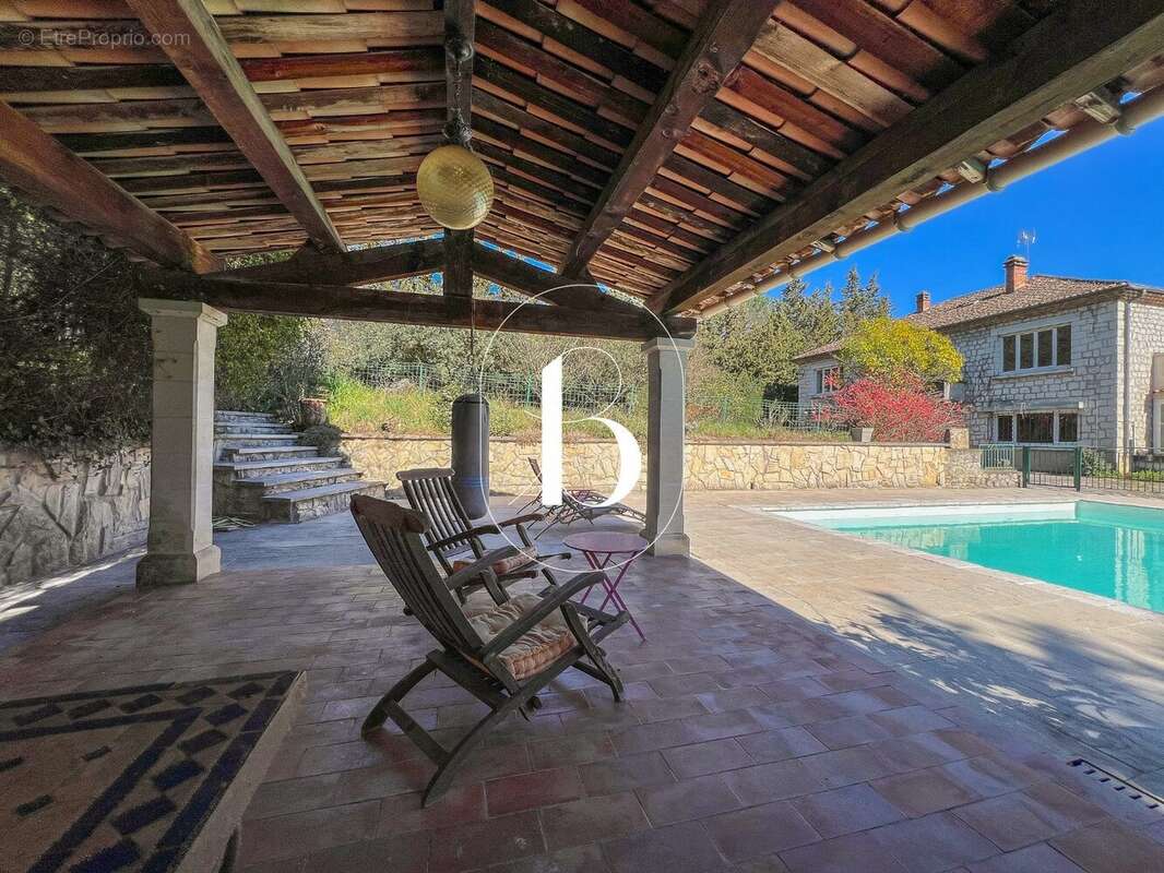 Maison à VALLON-PONT-D&#039;ARC