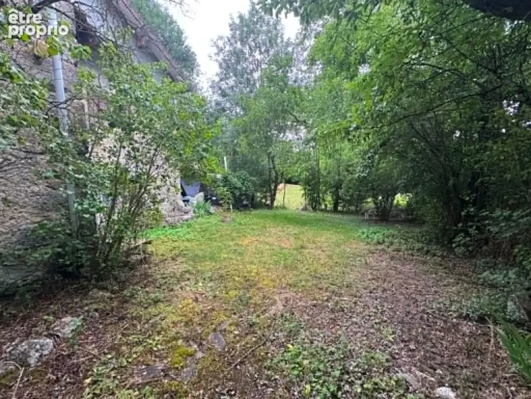 Maison avec jardin et dépendances dans un hameau - LA FAURIE 05 - photo 4
