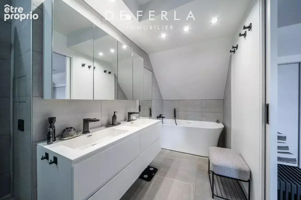 Denfert Rochereau - Duplex entièrement rénové par architecte - photo 10