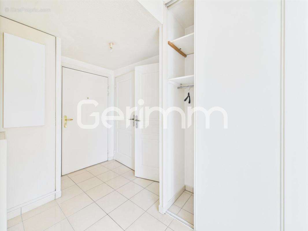 Appartement à SAINT-MARTIN-D&#039;HERES