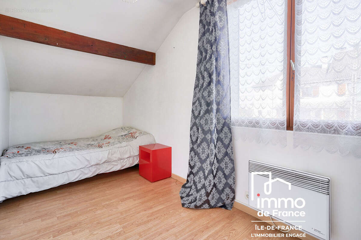 Maison à LE BLANC-MESNIL