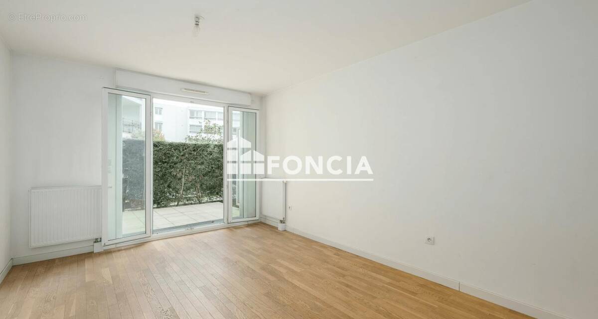 Appartement à CHATENAY-MALABRY