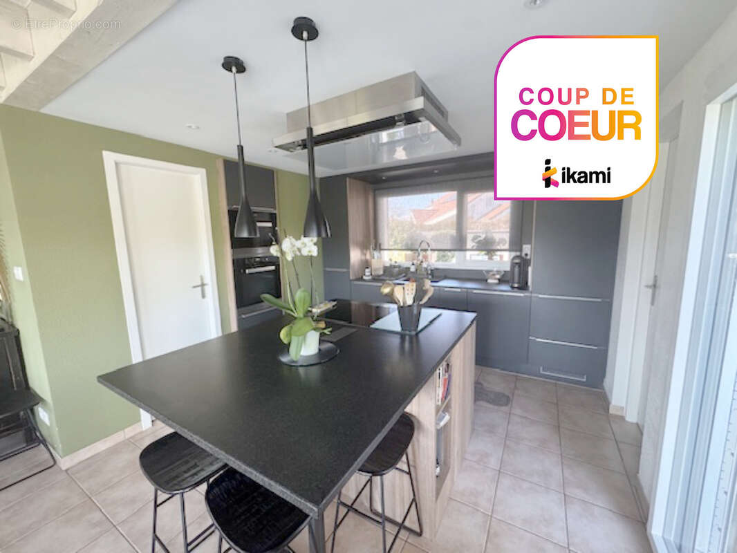 Maison à CHENS-SUR-LEMAN