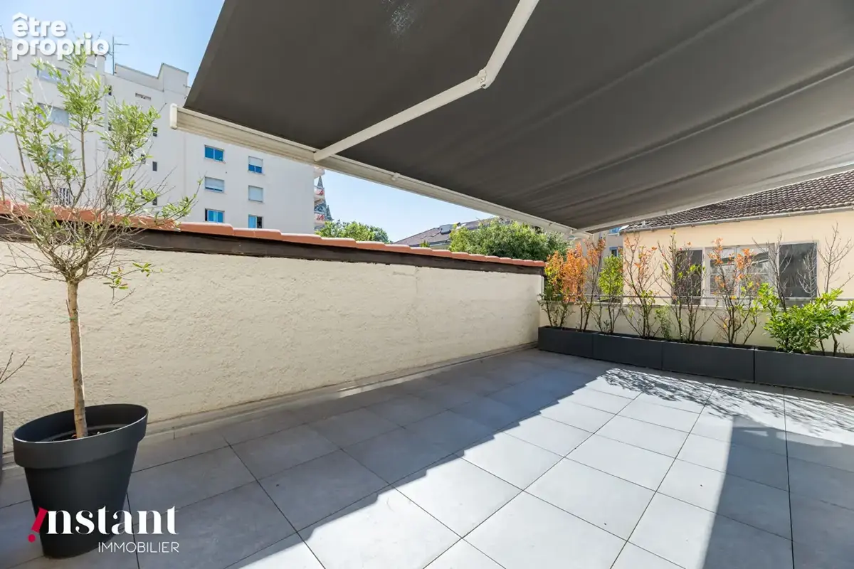 Appartement à LYON-3E