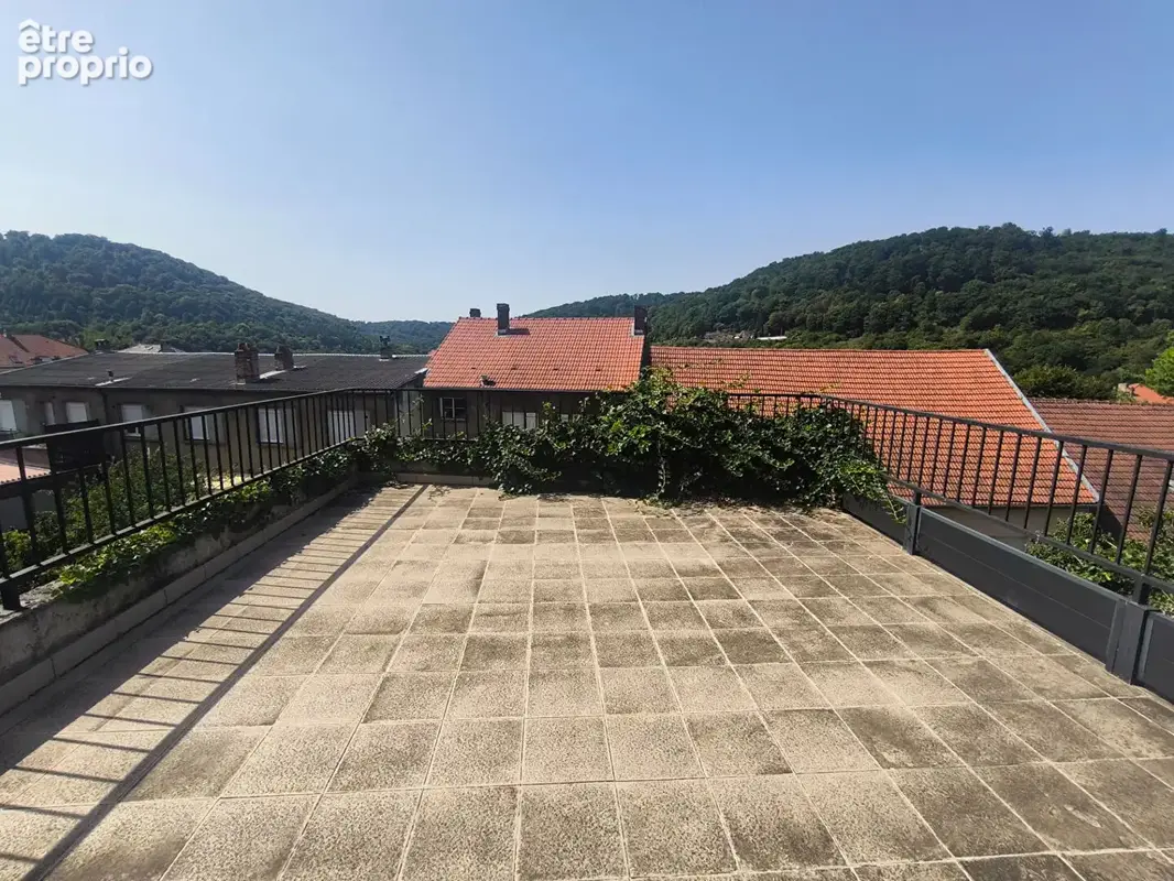 Appartement F4 avec terrasse - photo 1