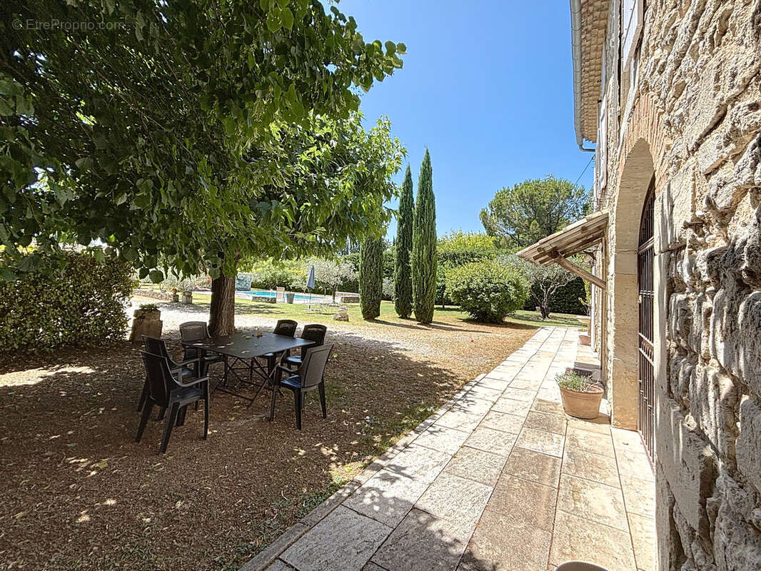 Maison à GRIGNAN