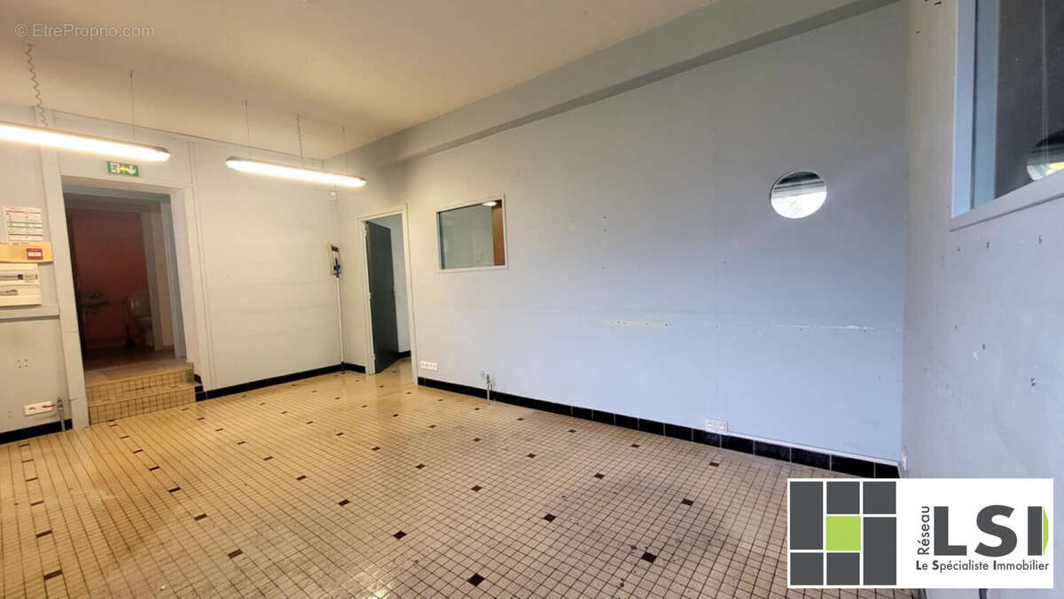 Appartement à FERRIERE-LA-PETITE