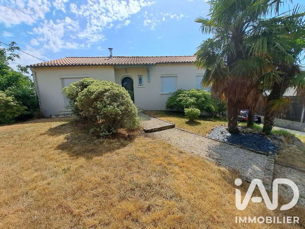 Maison 95 m² à Boussay  - photo 3