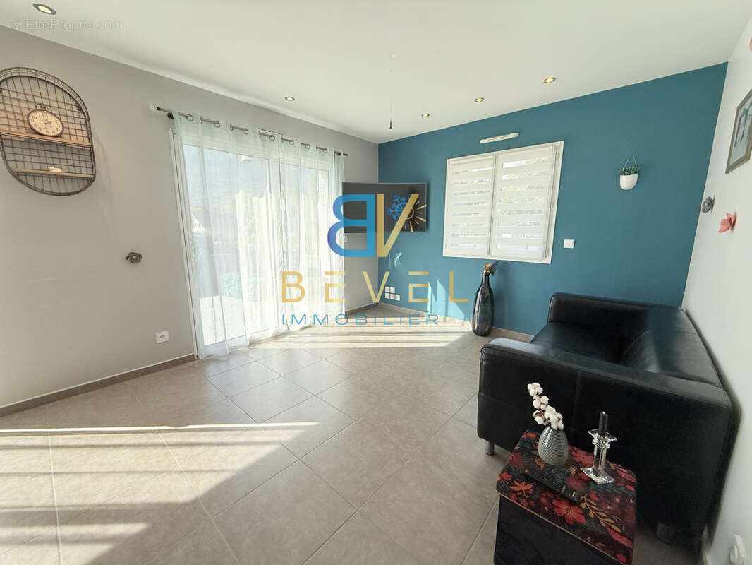 Maison à LA CHAMBRE