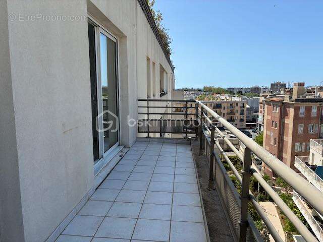Appartement à MARSEILLE-8E
