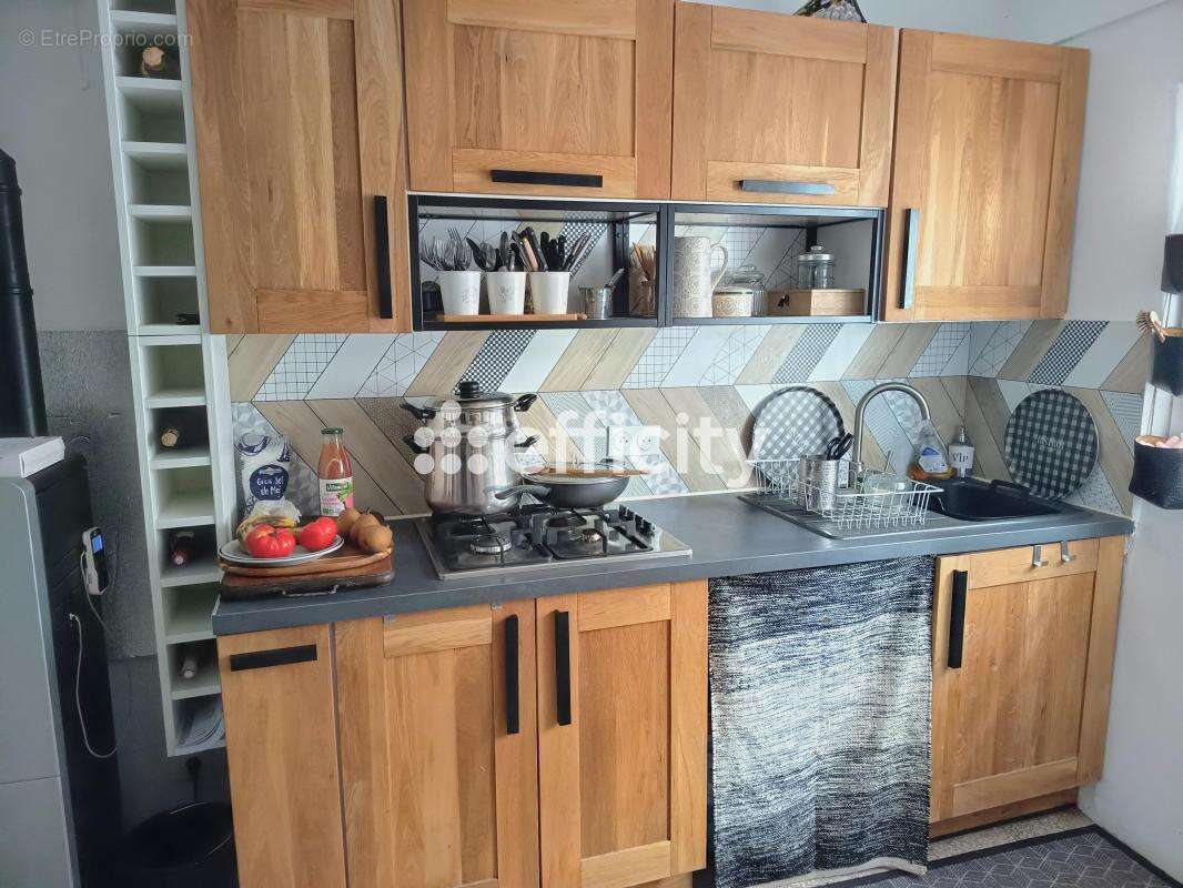 Maison 86 m² à La Motte-Du-Caire  - photo 9