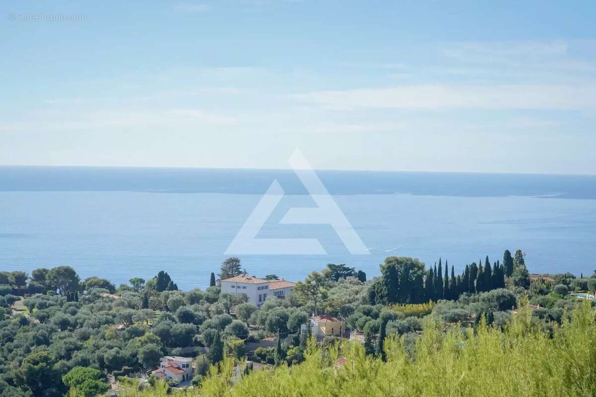 Maison à ROQUEBRUNE-CAP-MARTIN