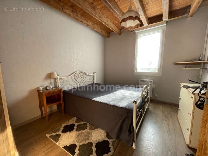 Maison à ARNAC-LA-POSTE