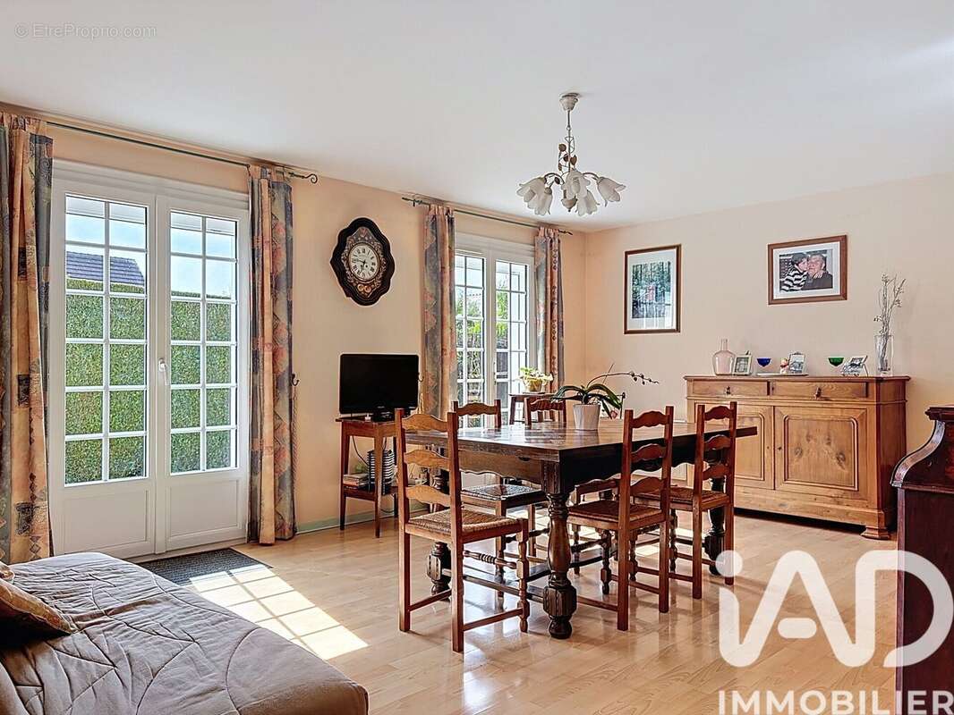 Photo 2 - Maison à EPERNON