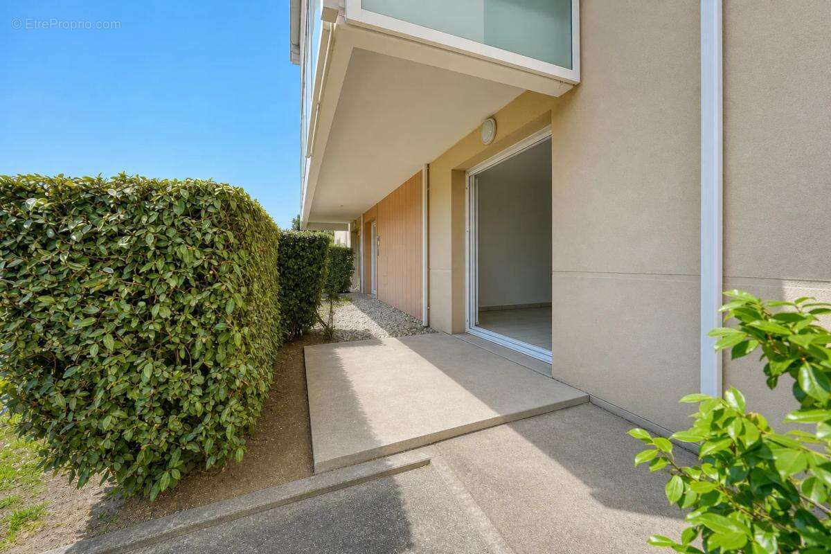 Appartement de 3 pièces de 55 m² situé à Dax - photo 3