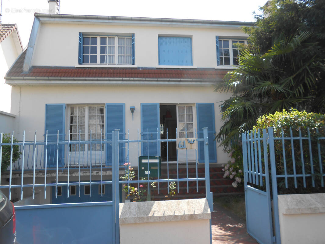 Maison à SUCY-EN-BRIE