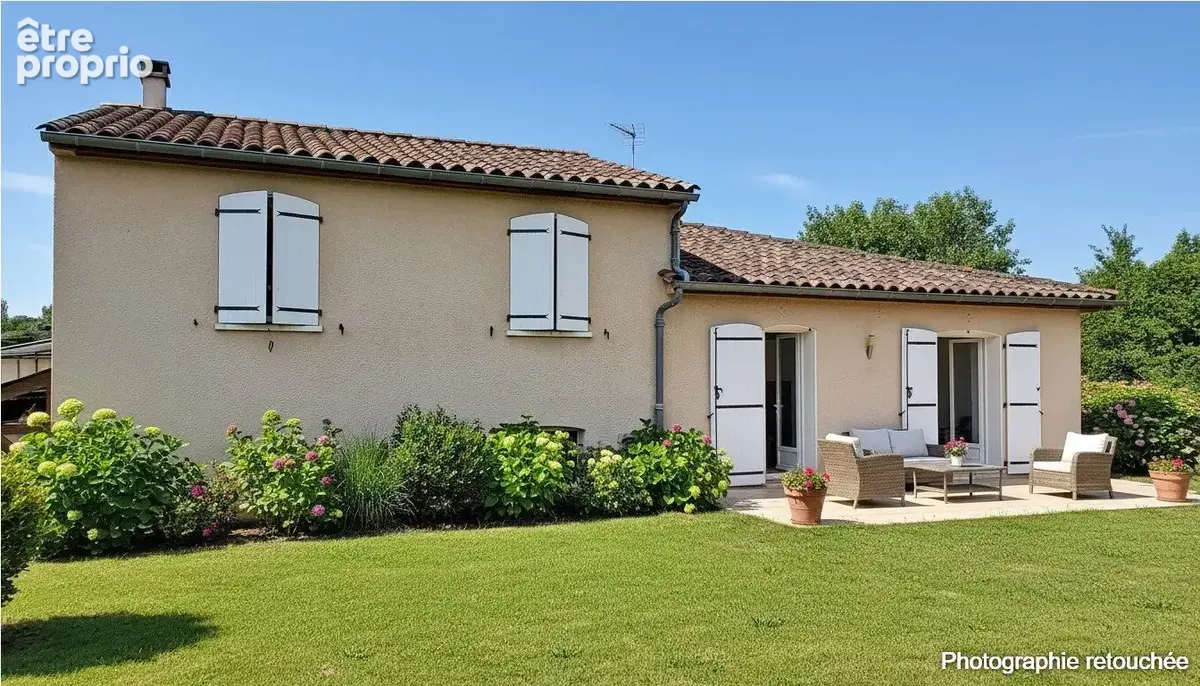 Maison 111 m² à Puygouzon  - photo 3