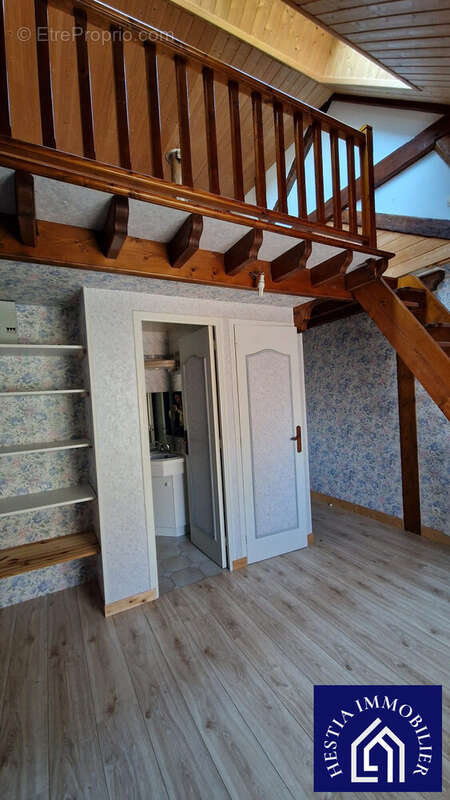 Maison à CORROMBLES