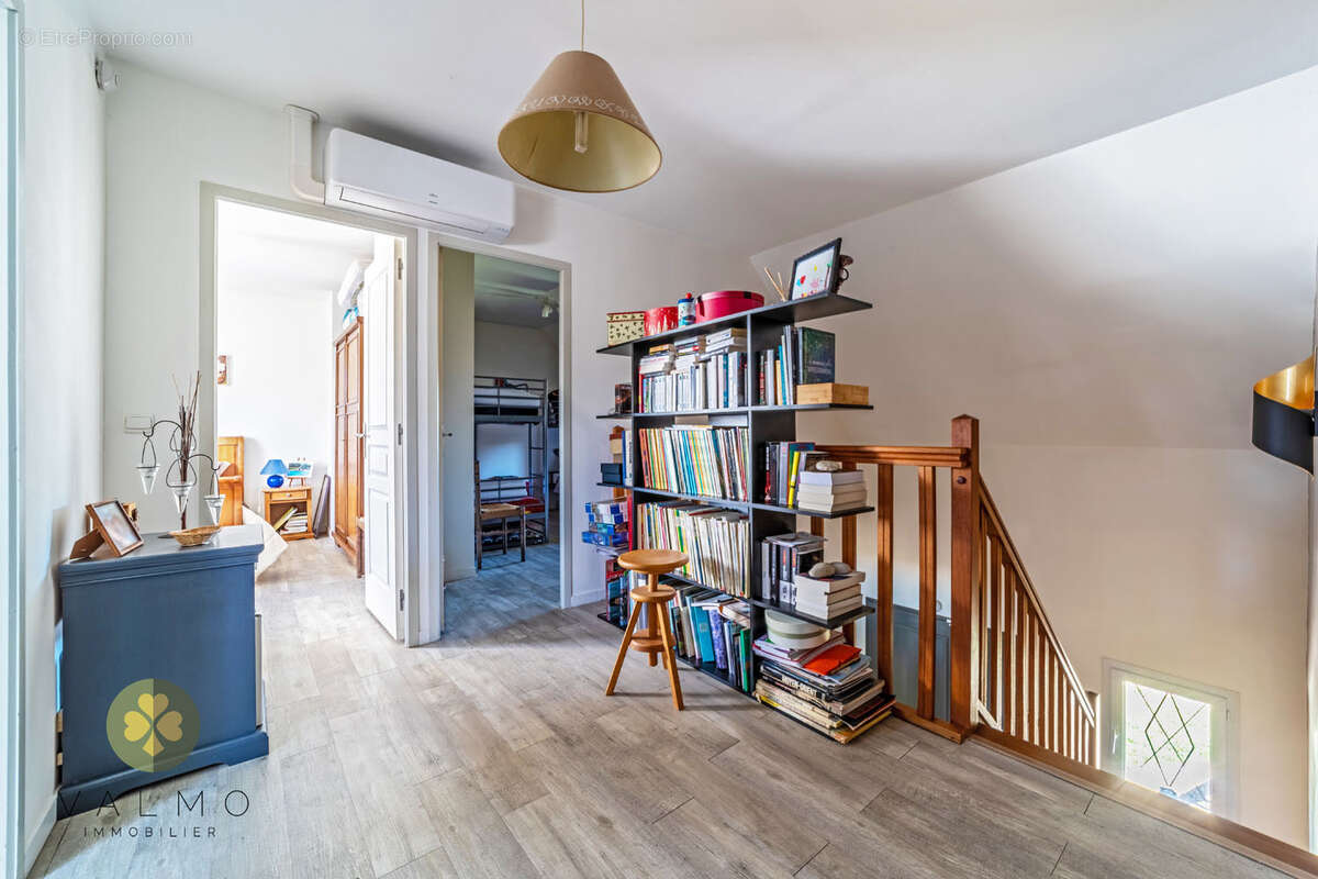 Maison individuelle 156 m2  avec piscine + sous-sol total - photo 15
