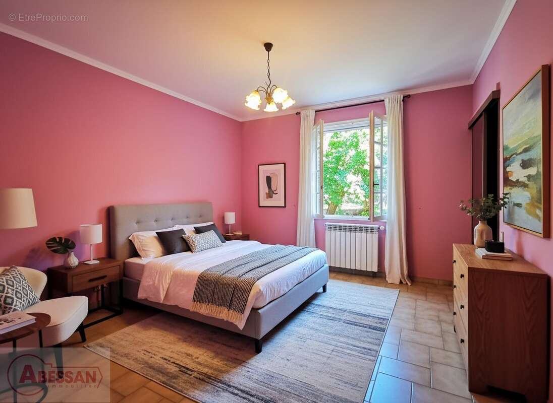 Maison à SAINT-JEAN-DU-PIN