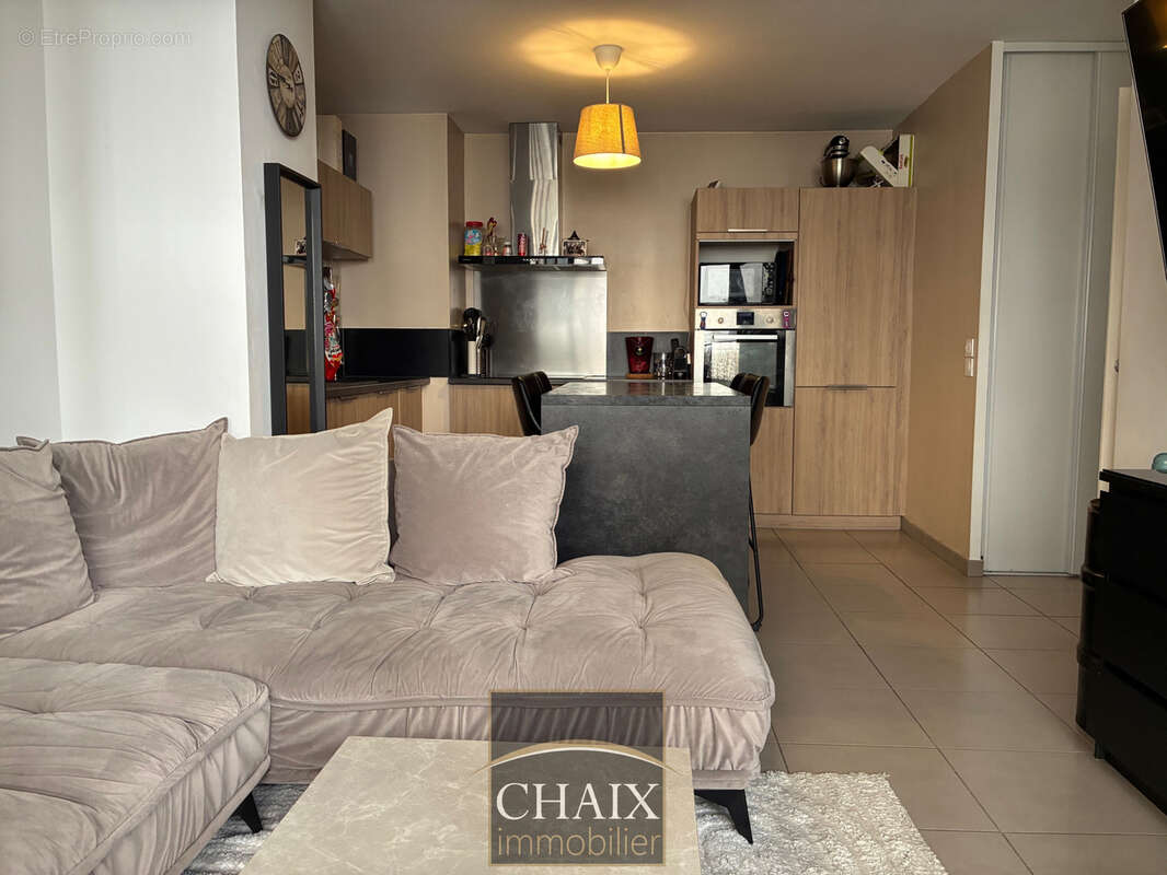 Appartement à MARSEILLE-6E