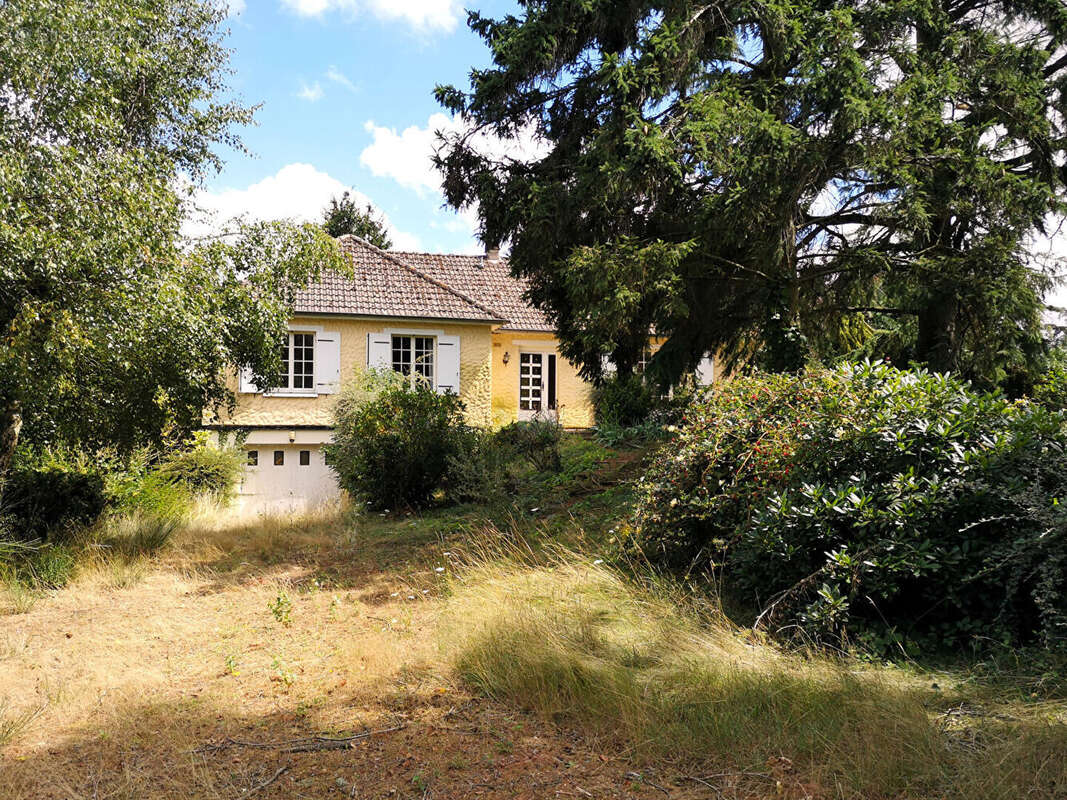 Maison à SAINT-GERMAIN-LE-GAILLARD