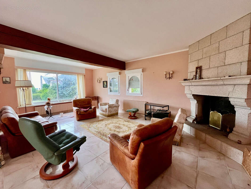 Maison à TREBEURDEN