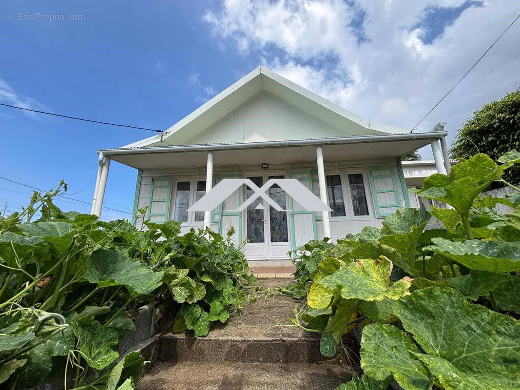 Maison à SAINT-JOSEPH