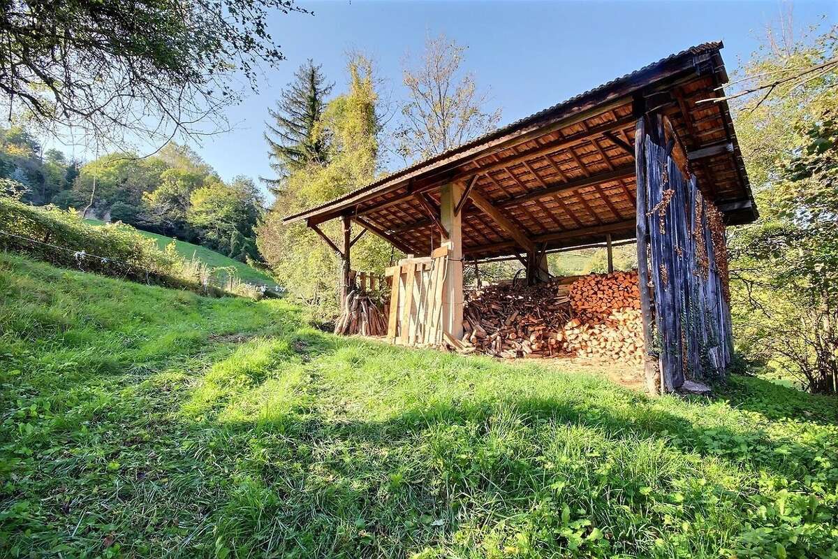 Maison à CHEVRIERES