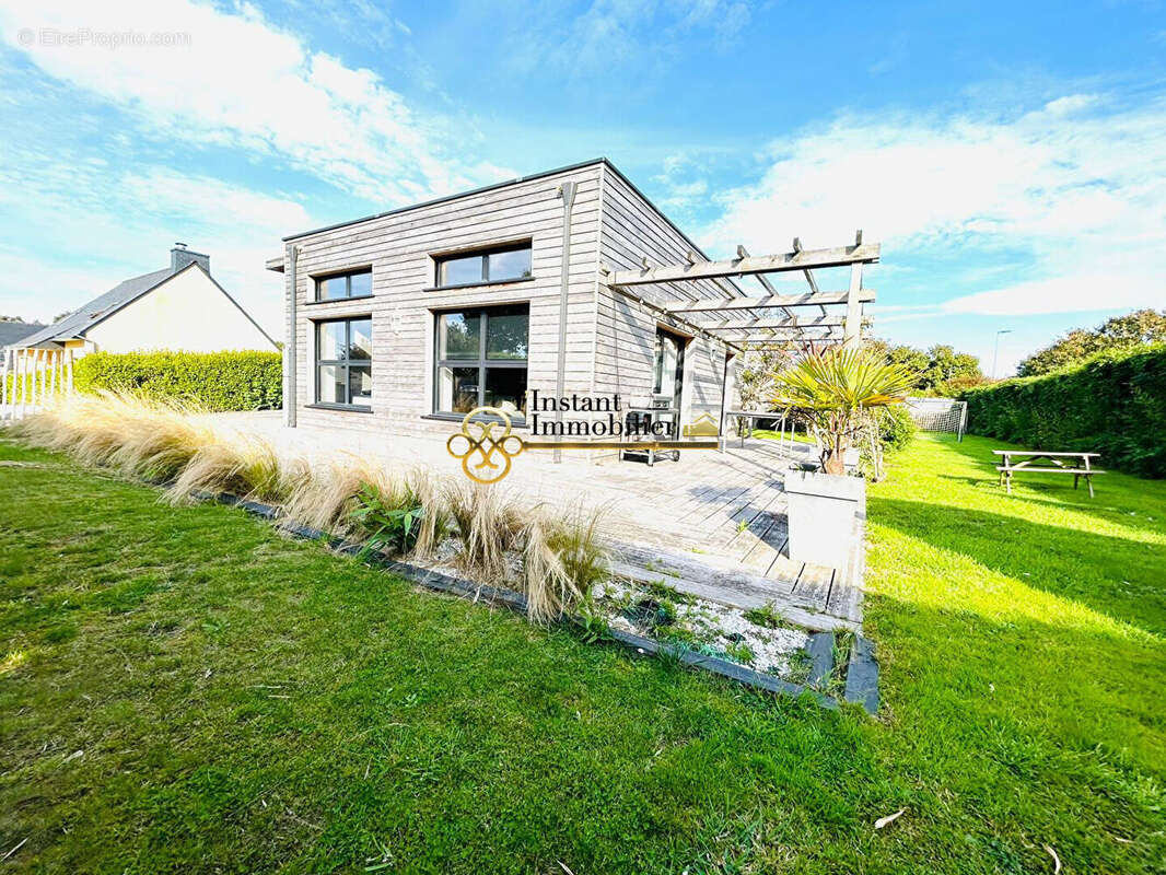 Maison à LANDIVISIAU