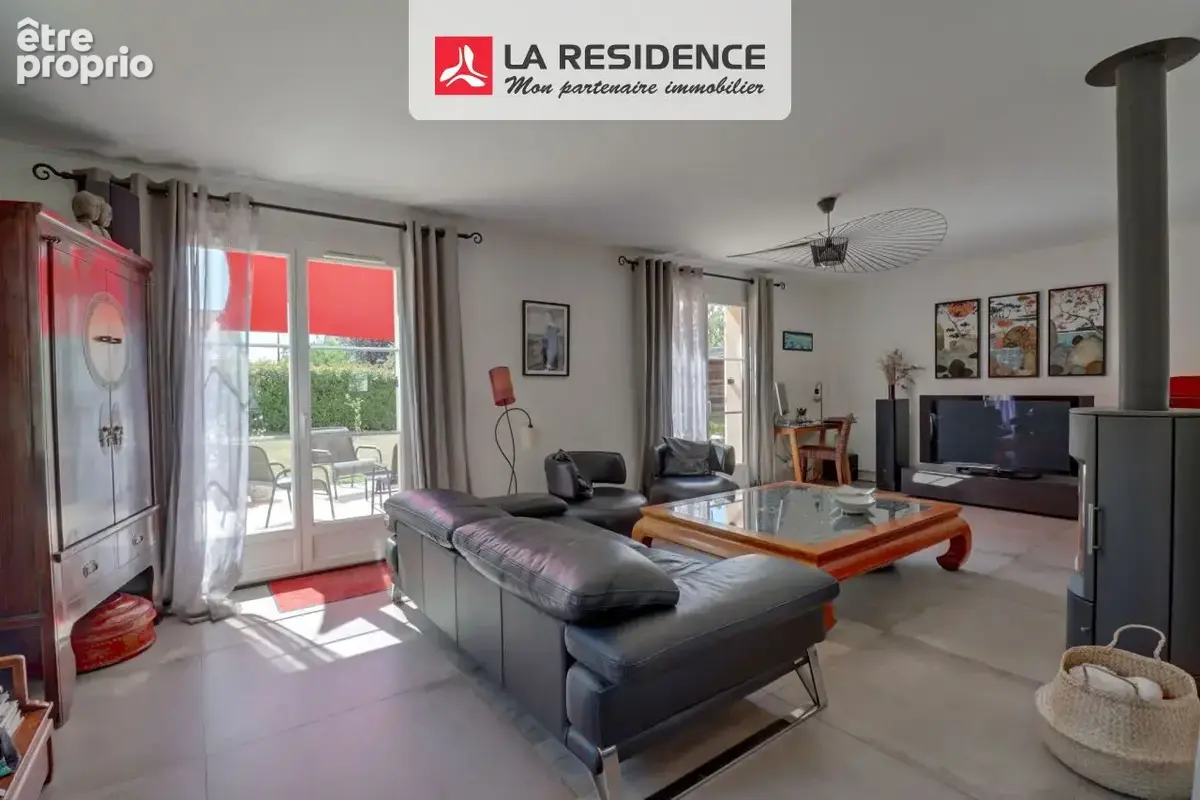 Maison 7 pièces 168 m² à vendre à Les Clayes-Sous-Bois (78340) - photo 9