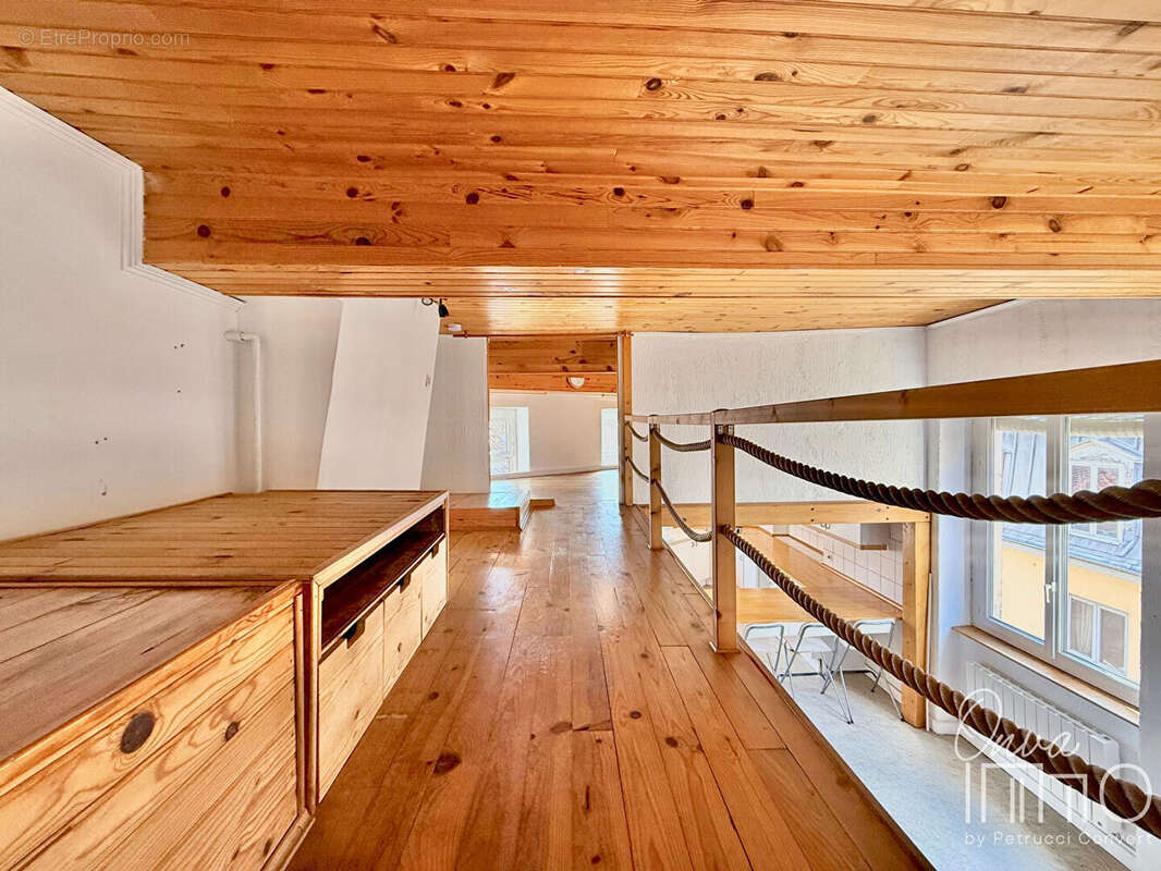 Appartement à LYON-1E