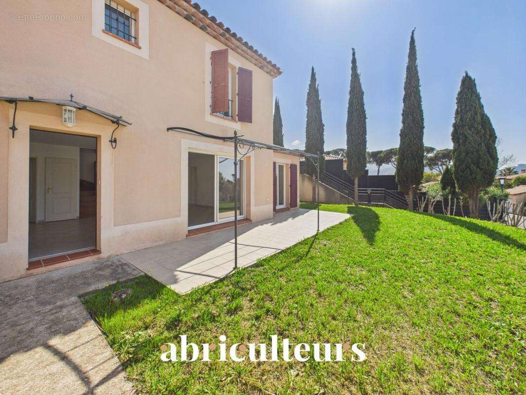 Maison à MARSEILLE-12E