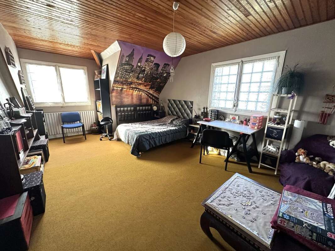 Maison à MONTPON-MENESTEROL