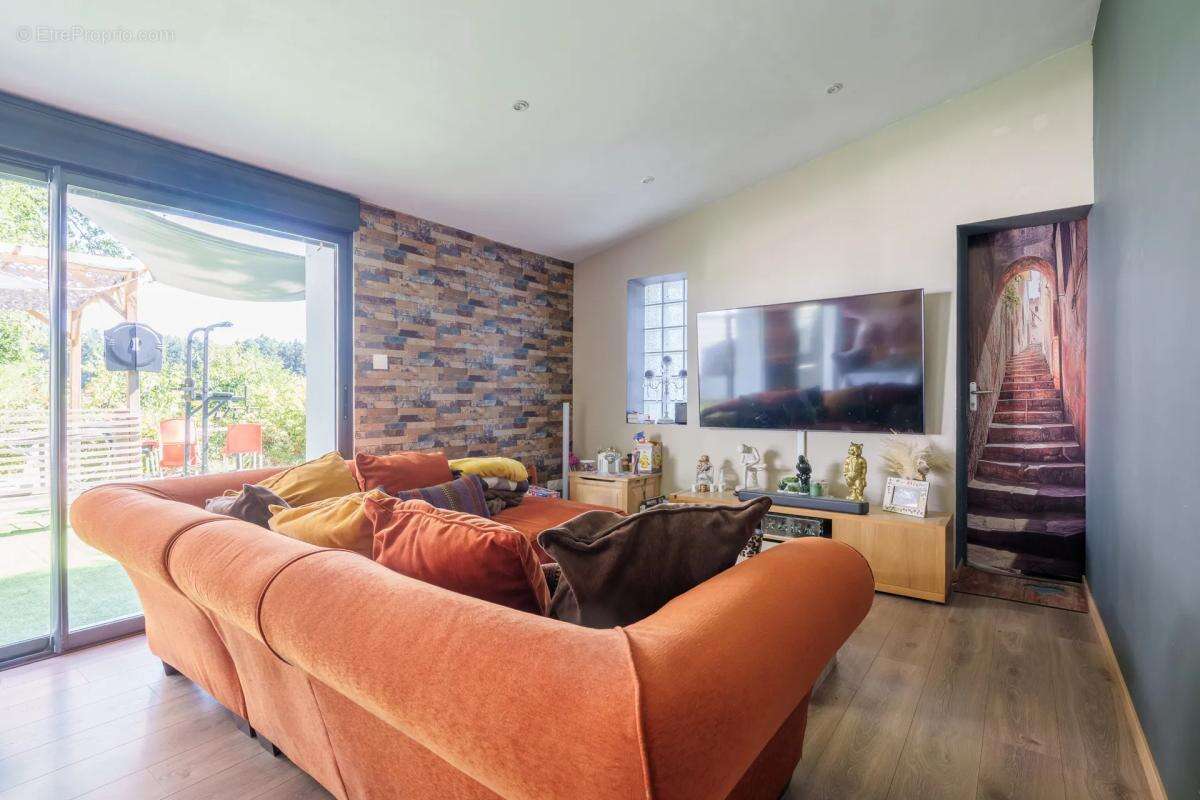 Maison de 5 pièces de 126 m² à Épinal - photo 6