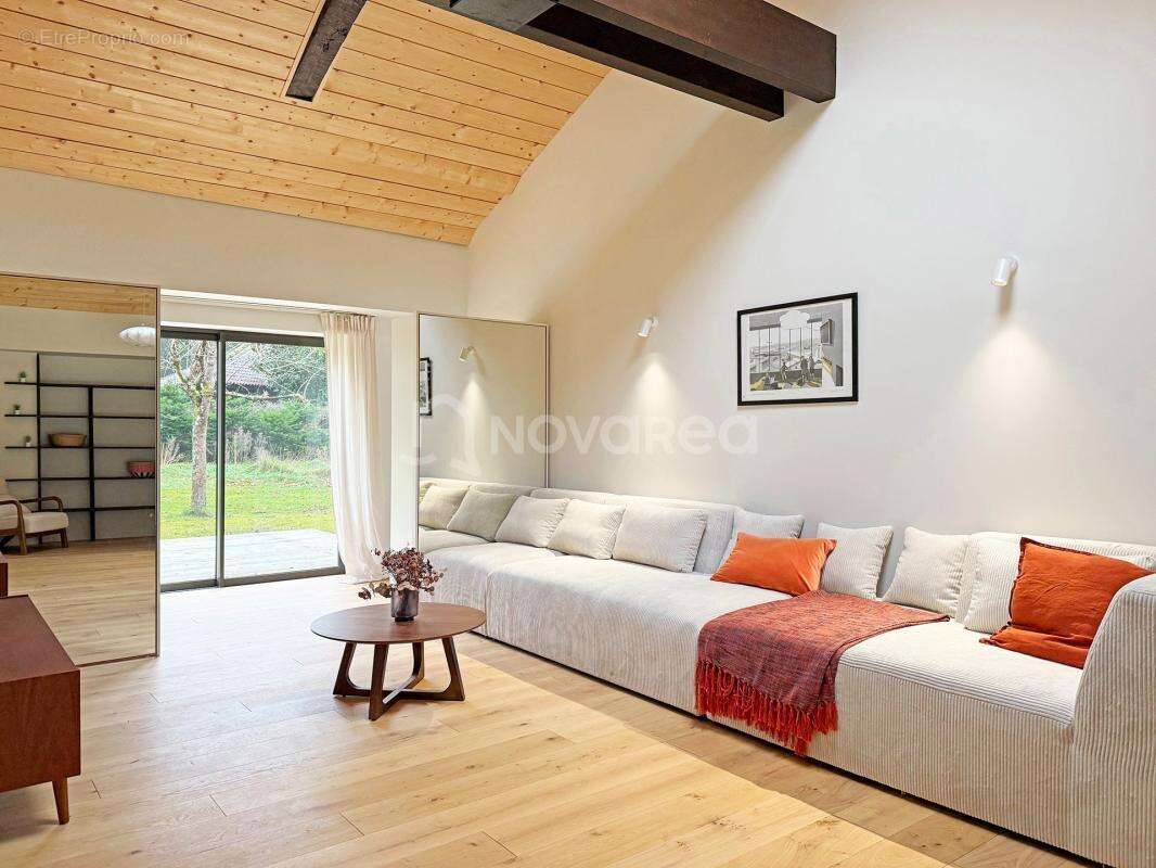 Maison à MOLIETS-ET-MAA