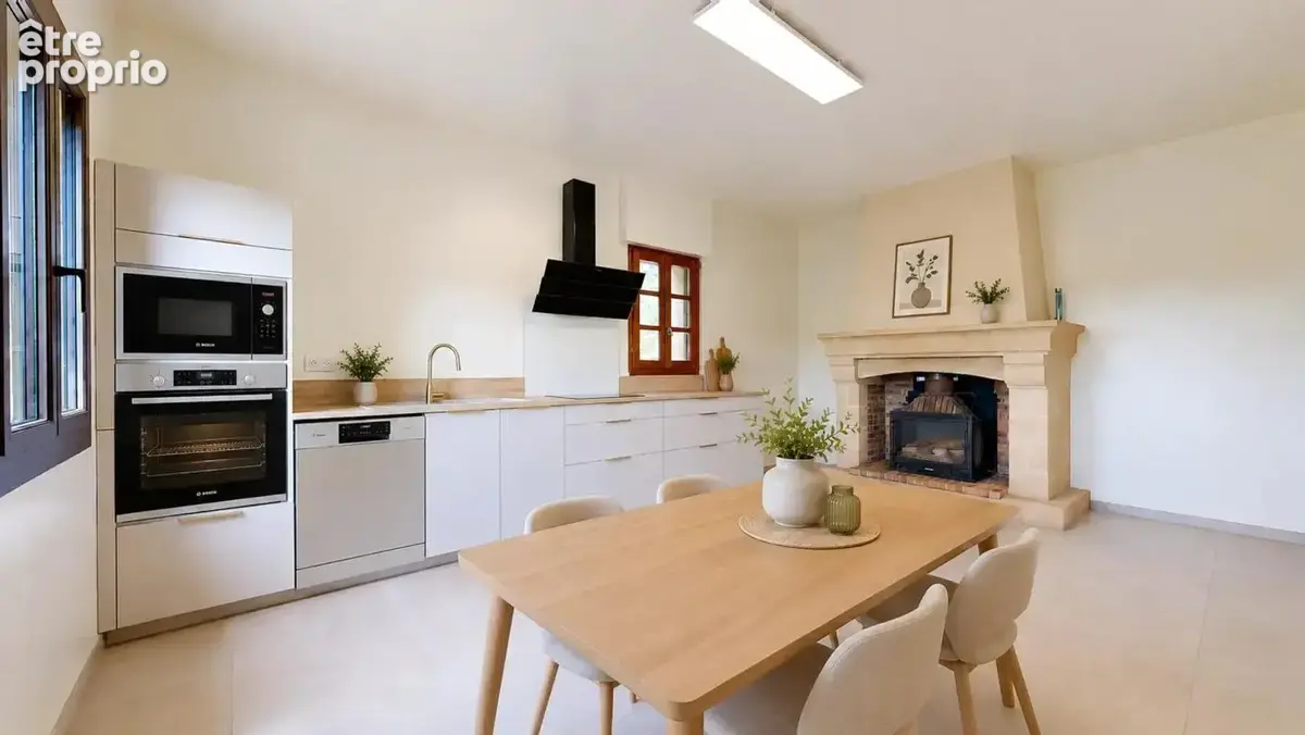 Maison spacieuse et rénovée de 291m² à Souillac - photo 3