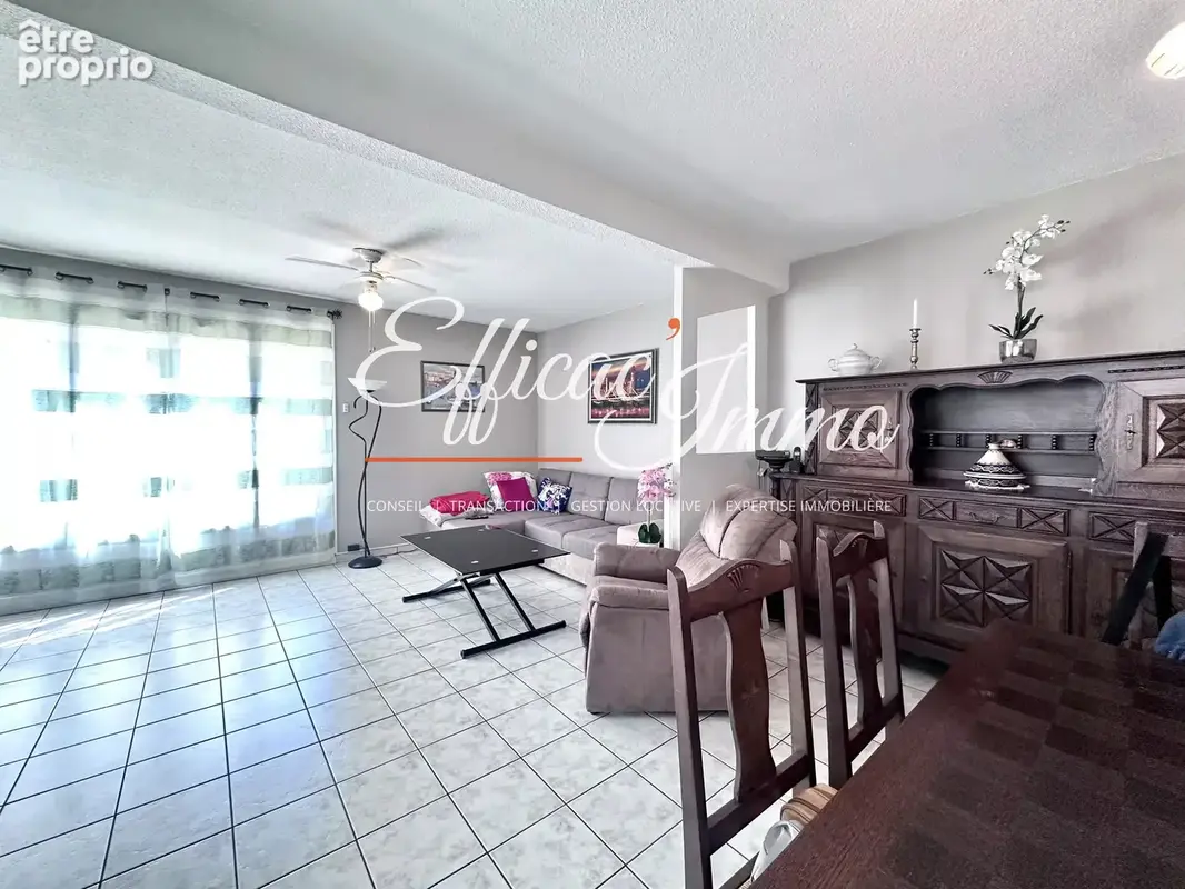 Perpignan Sud – Appartement 3 pièces rénové de 84 m² avec loggias et cave - photo 8