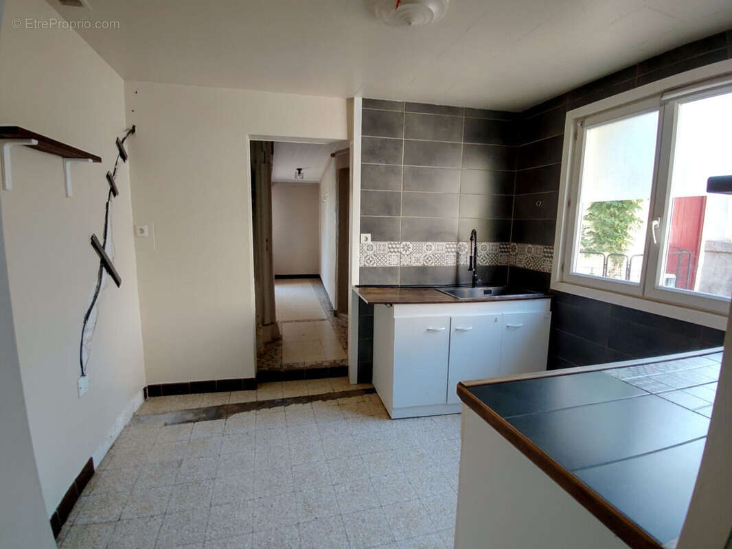Maison 116 m² à Beaune-La-Rolande  - photo 4