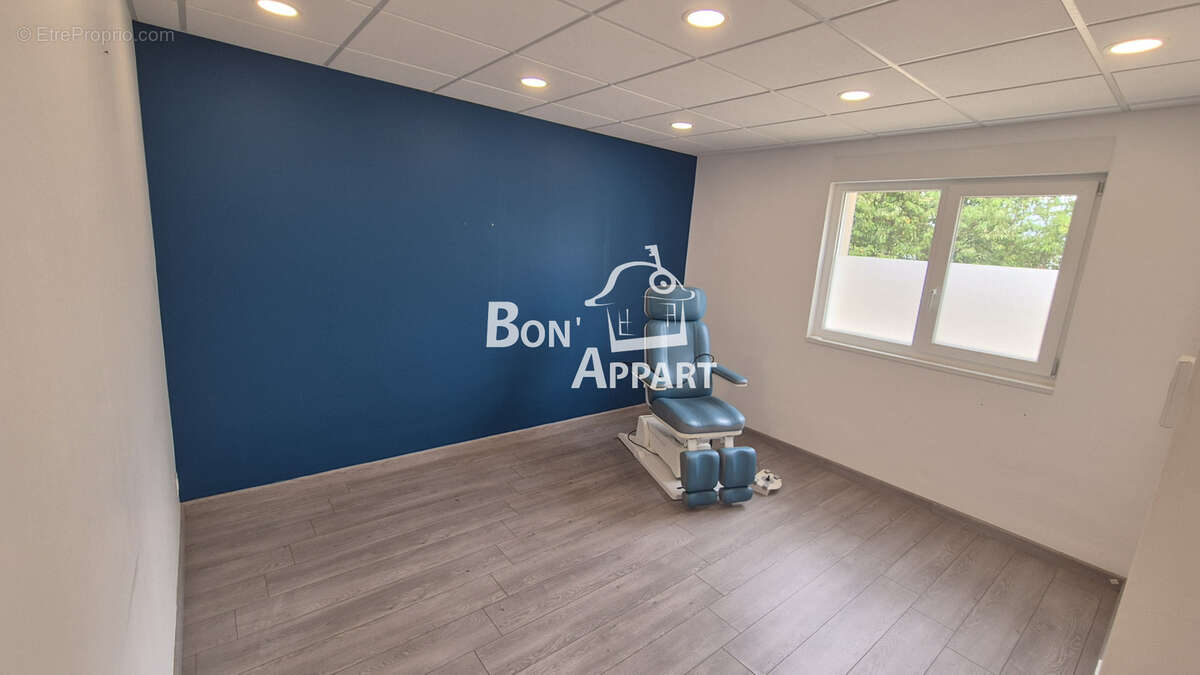 local Professionnel 105 m2 Tucquenieux - photo 3