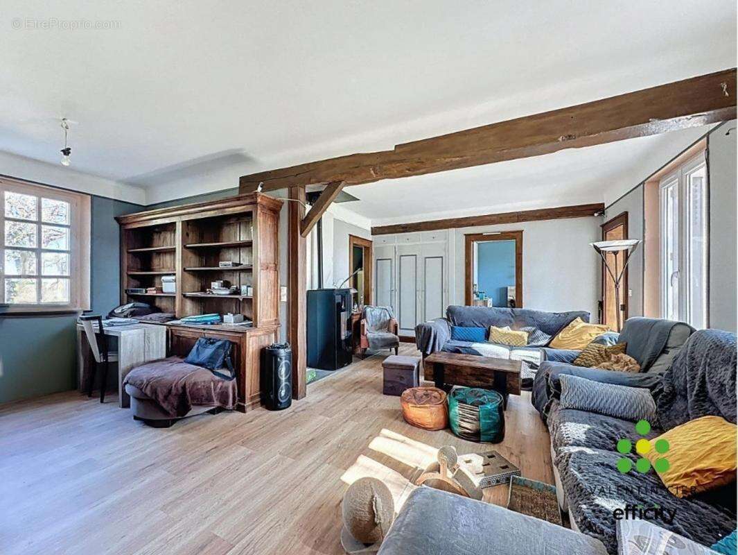 Maison à CHATEAUNEUF-EN-THYMERAIS