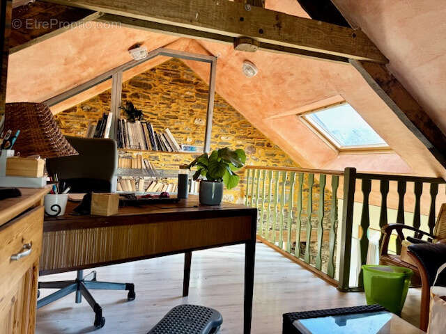 Maison à ISSE