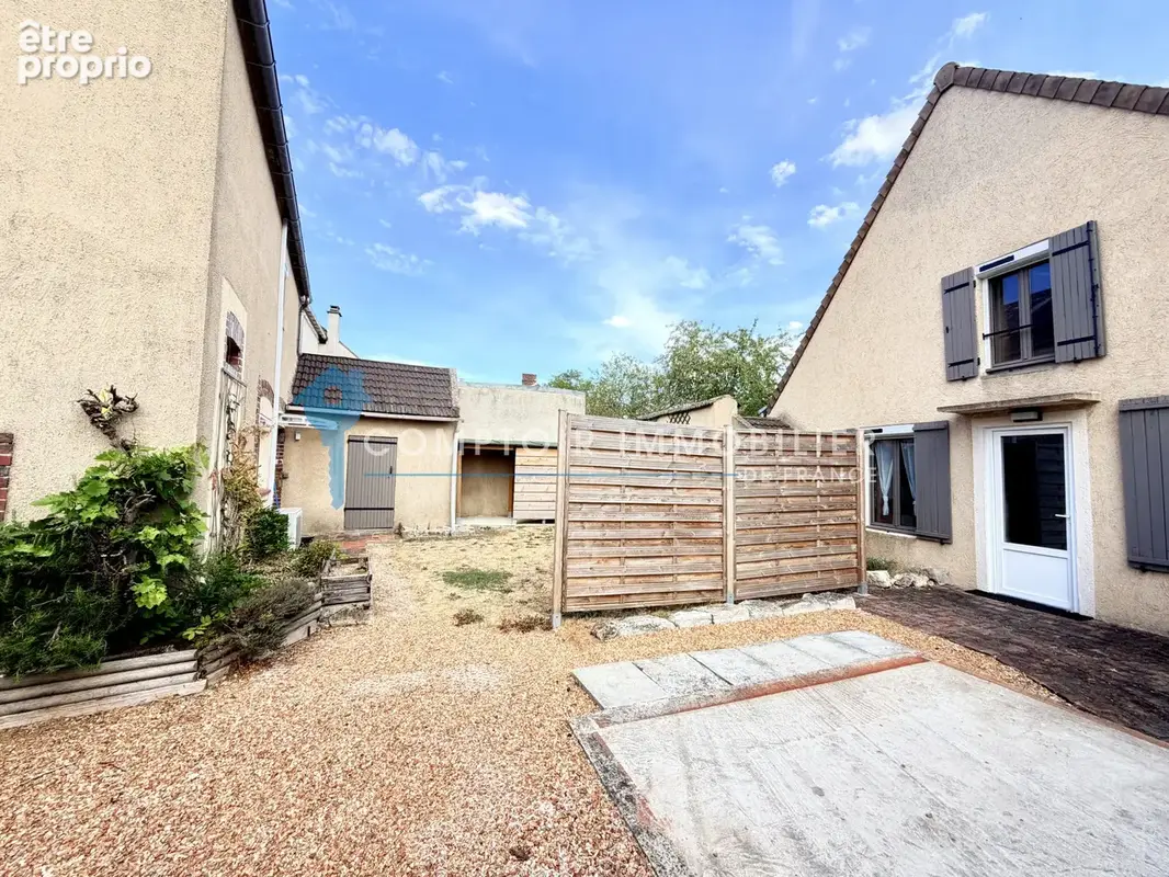 Ensemble immobilier avec jardin - photo 12