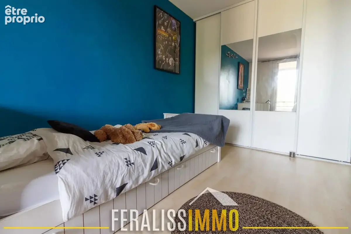 Très bel appartement F4, 3 chambres, seul sur le palier avec - photo 11