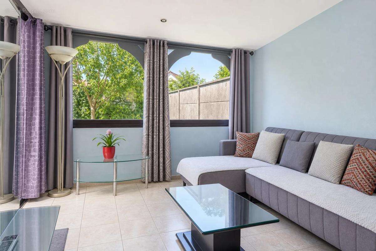 Maison de 5 pièces de 150 m² située à Sainte-Savine - photo 10