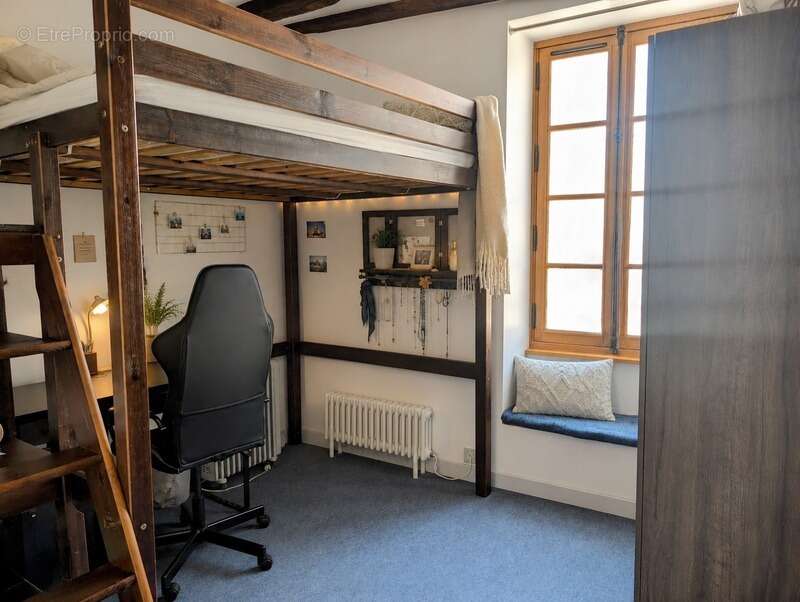 Maison à CHAUMES-EN-BRIE