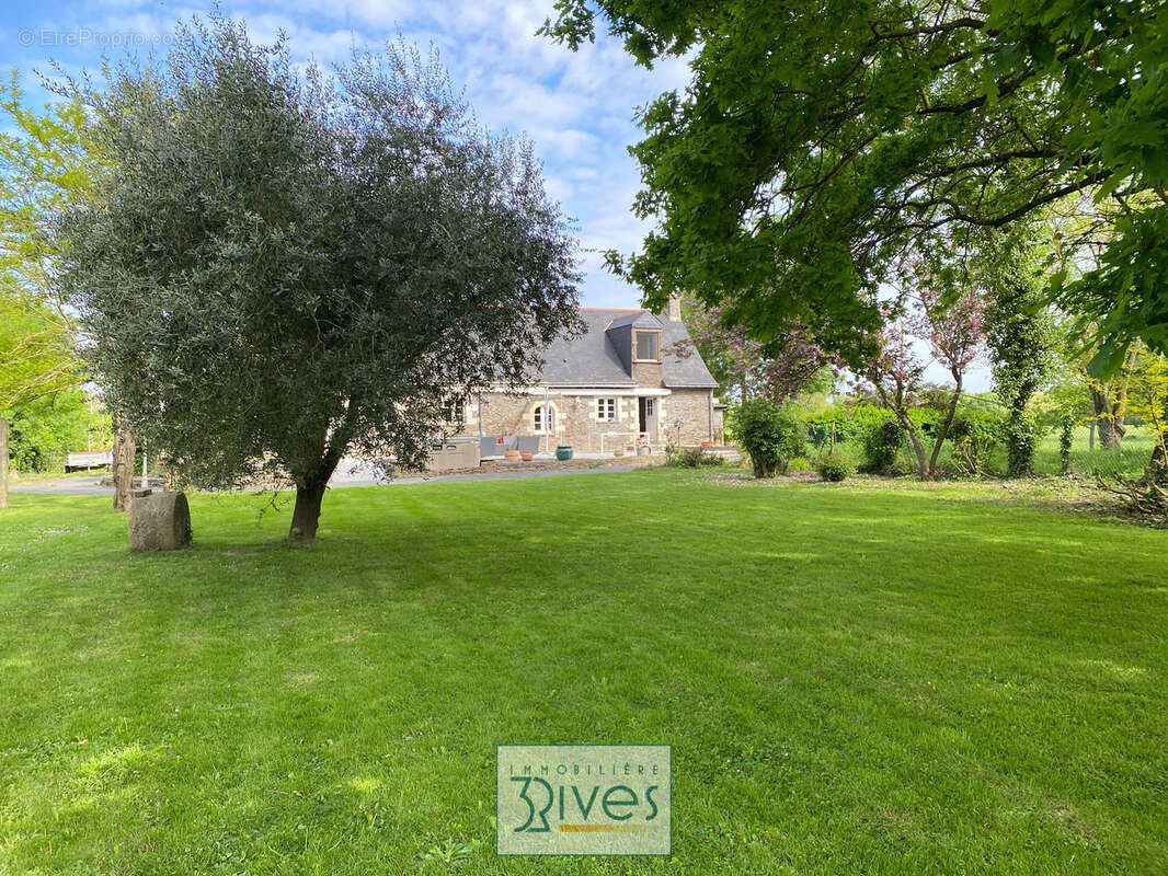 Maison à MURS-ERIGNE